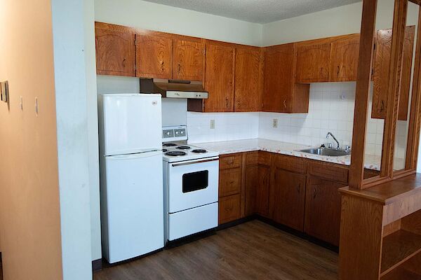 Calgary 1 bedroom Apartment for rent. Property photo: 76262-3