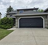 4 bed and 4 bath luxury house in beautiful Mckenzie lake community