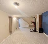 1 BED + 1 BATH+ Private Laundry, CLOSE TO ALL AMENTIES!