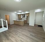 Spacious 3 Bedroom, 2.5 Bathroom Upper Unit for Rent