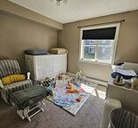 Bright 2BR + Den / 2BA Condo Includes Parking & In-Suite Laundry