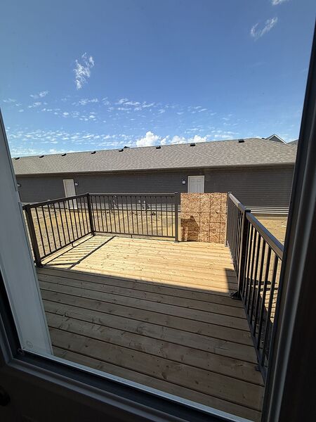 Edmonton 3 bedrooms Townhouse for rent. Property photo: 763048-3