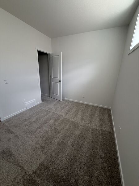 Edmonton 1 bedroom Basement for rent. Property photo: 763067-3