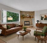 Cozy Bungalow in the Heart of Glenbrook