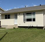 3 Bedroom House | Main Floor Rental | Close to Bus Routes & Shopping