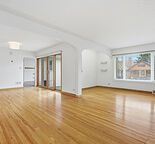 6 Bedroom Sunnyside Home with Downtown Views, Patio & Large Yard