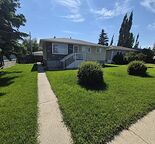 4-Bed Bungalow in Bowness | Large Yard & Detached Garage