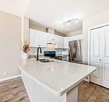 2 Bedroom +2 Bathroom+ 1 undergropund parking Apartment in Vantage Pointe