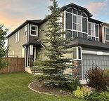 5 Bedroom home in Southwest Calgary