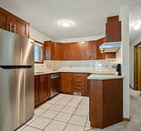 Freshly Updated 2-Bedroom Unit in Exceptionally Maintained Boutique Building