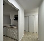 Renovated Cozy 1 Bed + Free Underground Parking