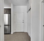 [PENDING] Spacious 2 bed 2 bath crescent hieghts condo with underground parking
