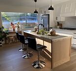 Spacious Furnished 4 bed 3 bath Bungalow with double garage in Highwood