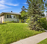 Newly Renovated 5-Bedroom Home with Oversized Garage in Desirable Fairview