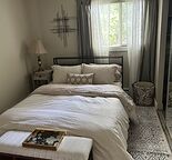 Fully Furnished 1B 1B Condo in Parkhill