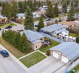 4BED & 2.5BATH with HEATED GARAGE IN BOWNESS