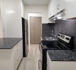 Renovated 2 Bedroom Condo in Sunalta