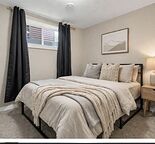 Female roommate wanted 4 Cozy and private room to share in 4 bedroom house