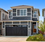 Beautiful & Bright 3-Bedroom Home in Carrington! Immediate Possession Available!