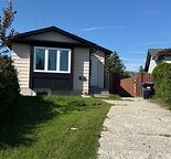 4 Bedroom House with 2 Kitchens | 2 Full Bath | for Rent in Whitehorn NE Calgary — Whitehorn, Calgary