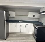 Bright & Spacious Newly Renovated 2 Bed Basement Suite