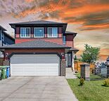 Spacious 4 Bedroom Main Floor Home in Saddle Ridge