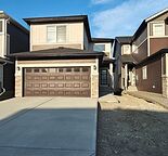 Modern 4 Bedroom Main Floor Home in Homestead