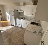 Willow Park Renovated 2 Bedroom Townhouse (PC5200)