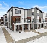 Luxury Townhouse for Rent — 3-Bed+Den in Desirable West Springs