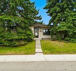 LOVELY BUNGALOW