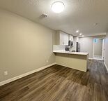 Modern & Cozy Fully Finished 2-Bed Legal Suite in Ambleton NW