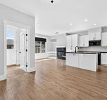 Newly Renovated Luxury 4-Bed | 3.5-Bath Duplex in Winston Heights
