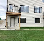 Cozy 1-Bedroom Walk-Out Basement Suites (PC5800)