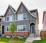 Beautiful 3 Bed 2.5 Bath Main Floor Unit - Pet Friendly!