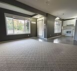 Cozy Spacious sunny 2b1b walkout basement