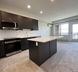 Spacious 2 Bed Condo with Air Conditioning in Wolf Hollow