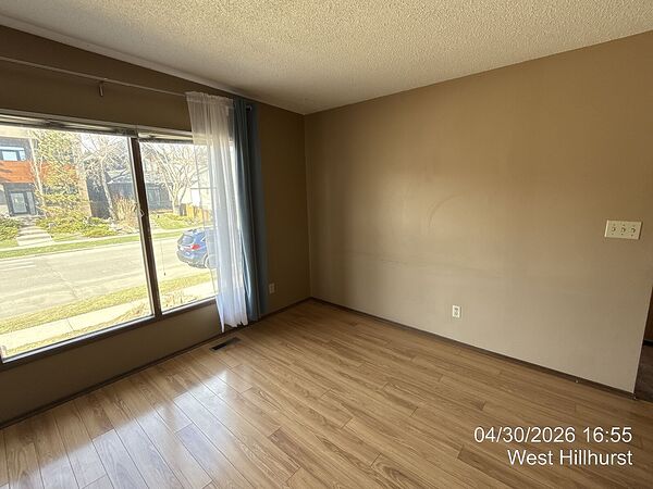 Calgary 2 bedrooms Duplex for rent. Property photo: 76941-3