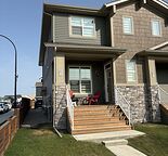 Executive 3-Bedroom Semi-Detached Home in Livingston | Available October 1