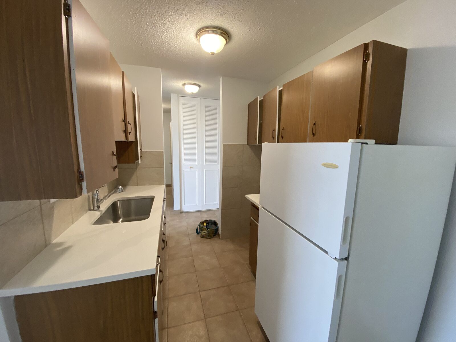 Calgary 2 bedrooms Apartment for rent. Property photo: 77086-1