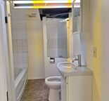Totally Renovated little bungalow (2024)