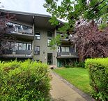1 Bedroom Top Floor Apartment with Downtown Views