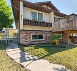Newly renovated 2 bedroom main floor