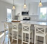 Executive FURNISHED Suite - SEPTEMBER