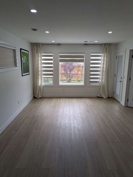 Bright & Quiet brand new Legal Suite at Ground level – Sherwood NW