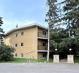 Bright 2 Bed Condo in Brentwood | 1 Parking stall | Walk to LRT & U of C