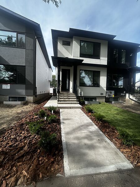 Brand New 2-Bed Luxury Suite in Forest Heights – 9ft Ceilings & Private Furnace