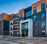 Superb 2 Bdrm 2 bathroom Sunny Main floor Home IN Trendy University District