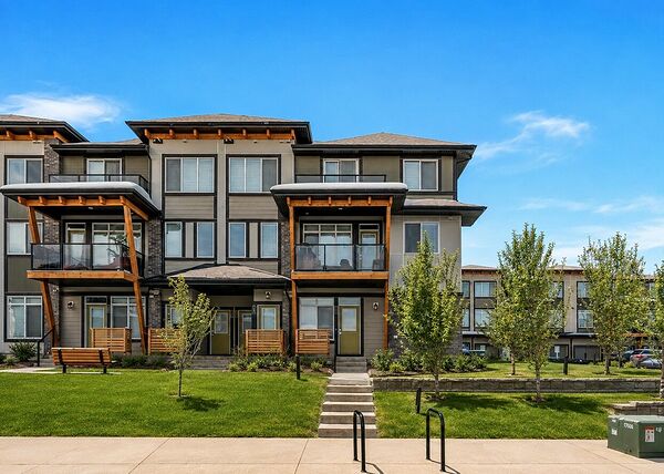 Stile flats at Seton 2-Bedroom Townhome