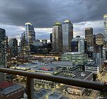 Chic & Cozy 1 Bedroom Condo in Victoria Park/ Beltline
