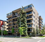 Cozy 2 Bedroom Condo in Calgary Beltline Area